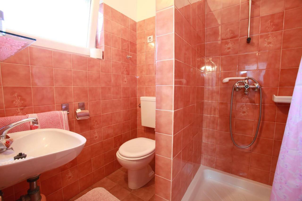 Rooms & Apartment Albina 巴斯卡 外观 照片